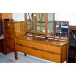 2 PIECE VINTAGE TEAK BEDROOM SET COMPRISING DRESSING TABLE & 4 DRAWER CHEST