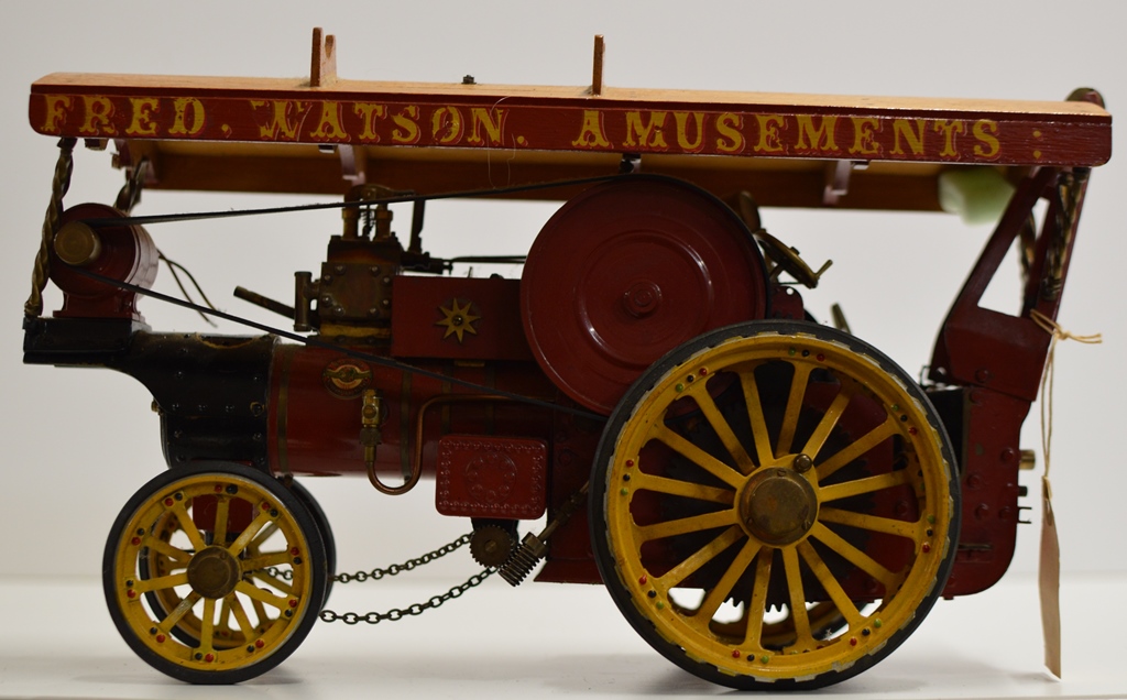 AN OLD LARGE STEAM ENGINE DISPLAY - FRED WATSON AMUSEMENTS