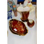 4 VARIOUS PIECES OF CARLTON WARE ROUGE ROYALE PORCELAIN