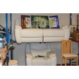 2 PIECE MODERN WHITE LEATHER LOUNGE SUITE COMPRISING 3 SEATER SETTEE & SINGLE ARM CHAIR