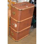 VINTAGE TRAVEL TRUNK