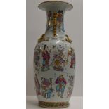 A VERY LARGE 25" 19TH CENTURY CHINESE PORCELAIN VASE DECORATED WITH VARIOUS FIGURES & CALLIGRAPHY