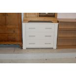 MODERN 3 DRAWER CHEST