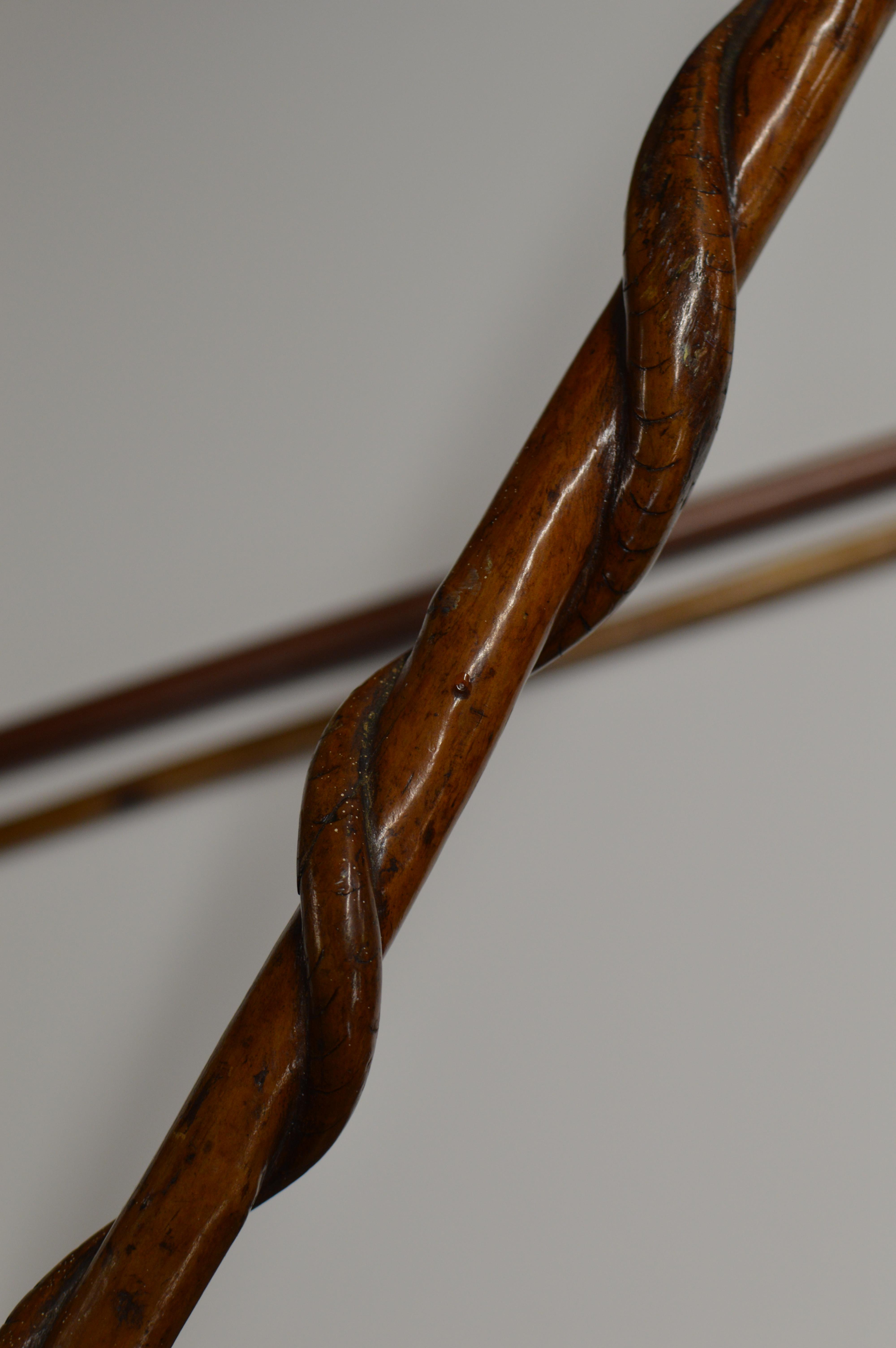 34½" OLD CARVED WOODEN WALKING STICK WITH THE HANDLE MODELLED AS A FEMALE FIGURE WITH OTHER - Image 6 of 8