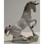 8½" LLADRO "PRIVELAGE" PORCELAIN FIGURINE ORNAMENT - MAGICAL UNICORN 01007697, WITH ORIGINAL BOX