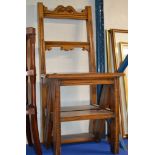 EARLY 20TH CENTURY OAK LIBRARY CHAIR