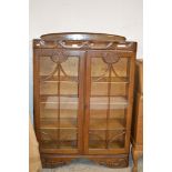 OAK DOUBLE DOOR DISPLAY CABINET