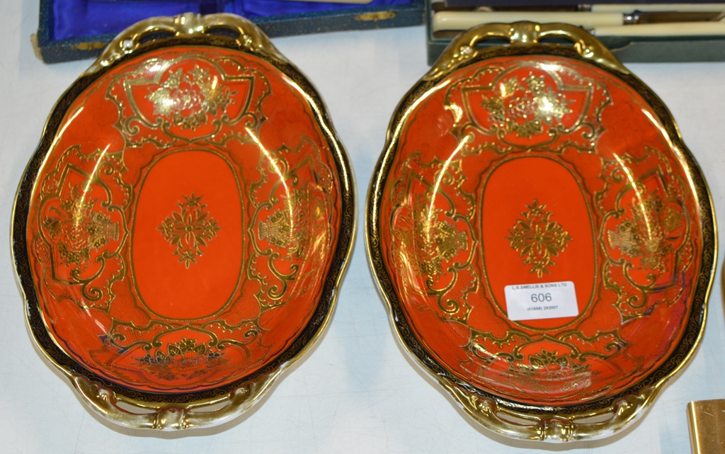 PAIR OF NORITAKE DECORATIVE DOUBLE HANDLED DISHES