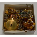 BOX WITH ASSORTED COSTUME JEWELLERY