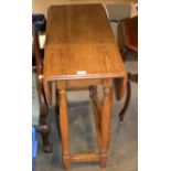 OAK DROP LEAF TABLE