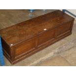 OAK BLANKET BOX