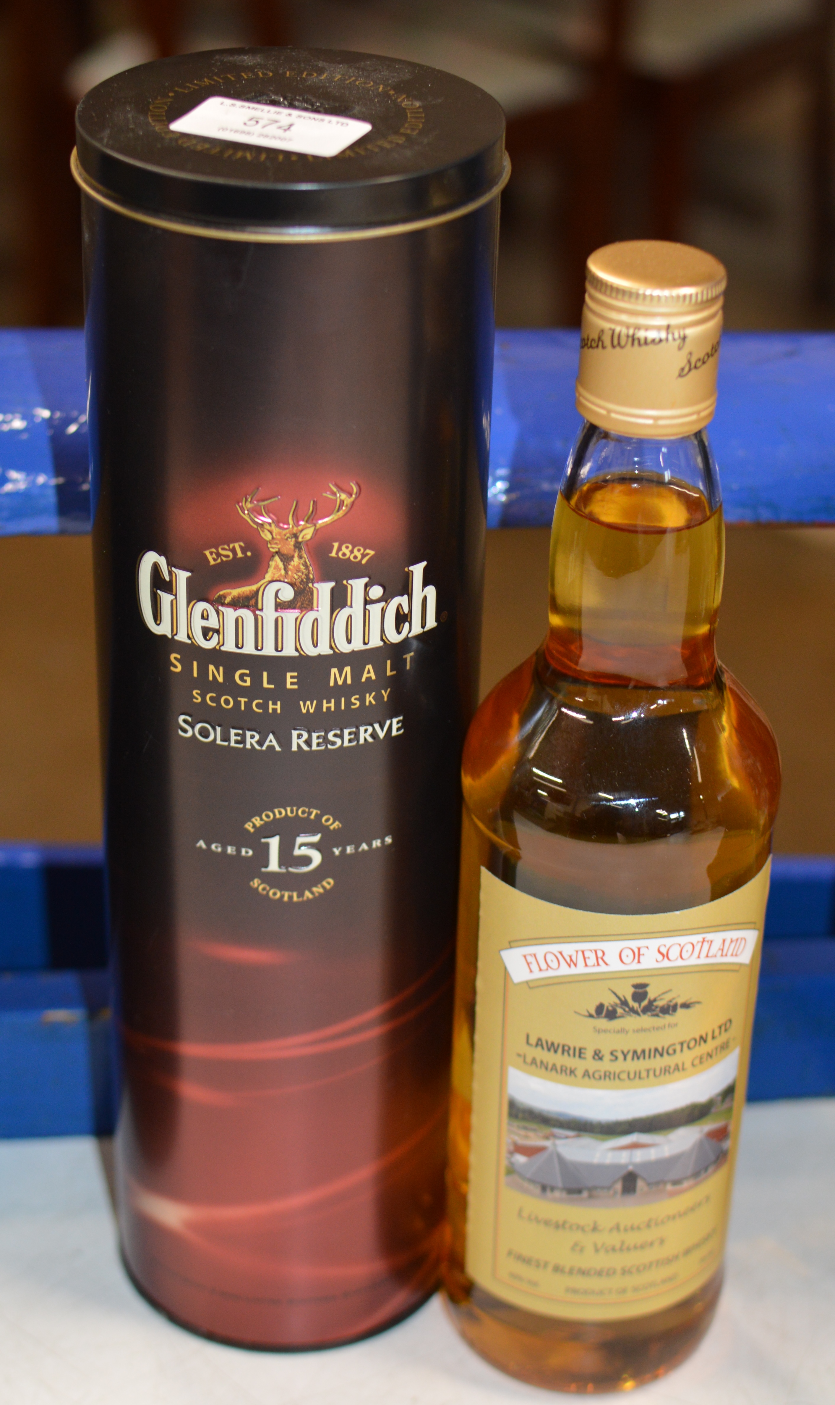 GLENFIDDICH AGED 15 YEARS WITH PRESENTATION BOX - 70CL, 40% VOL & FLOWER OF SCOTLAND, LAWRIE &