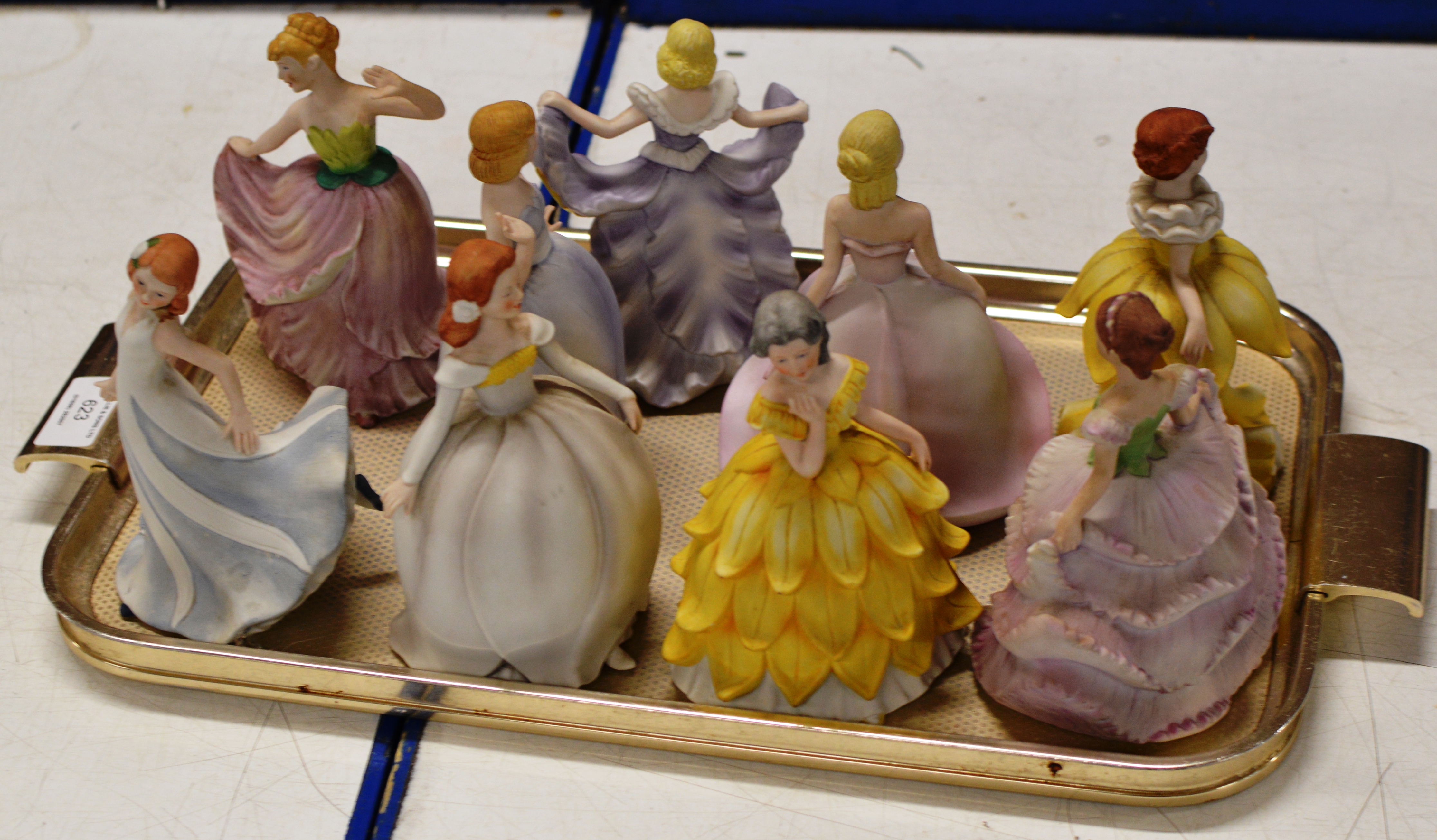 TRAY CONTAINING 9 VARIOUS FRANKLIN MINT FIGURINES