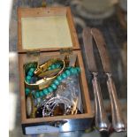 2 SILVER HANDLED KNIVES & SMALL QUANTITY OF COSTUME JEWELLERY BROOCHES, WATCHES, BEADS ETC