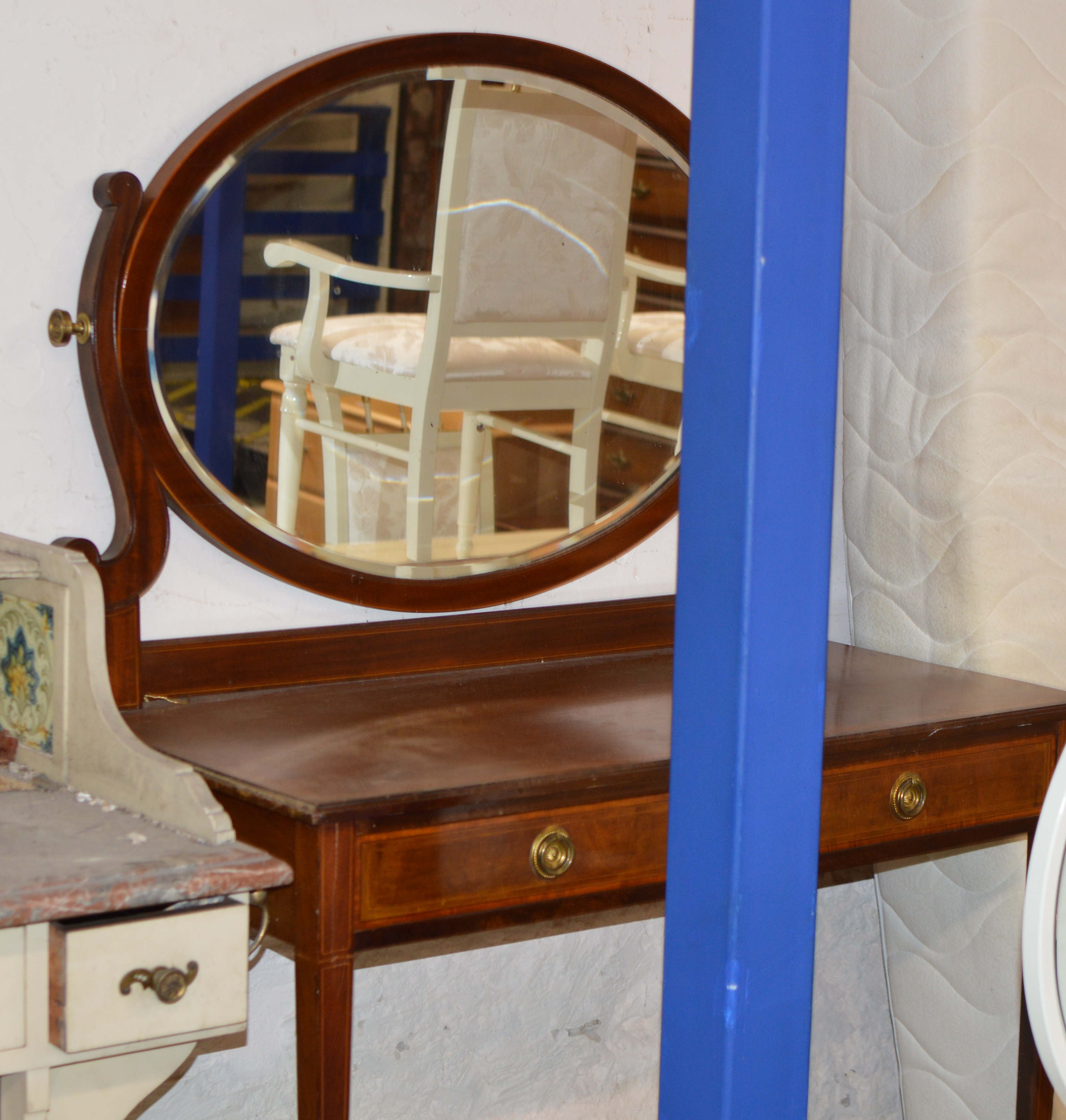 INLAID MAHOGANY WASHSTAND WITH 2 DRAWERS