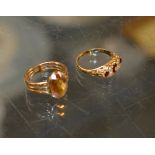 9CT GOLD RUBY & SEED PEARL SET RING & 15CT GOLD SINGLE STONE SET RING