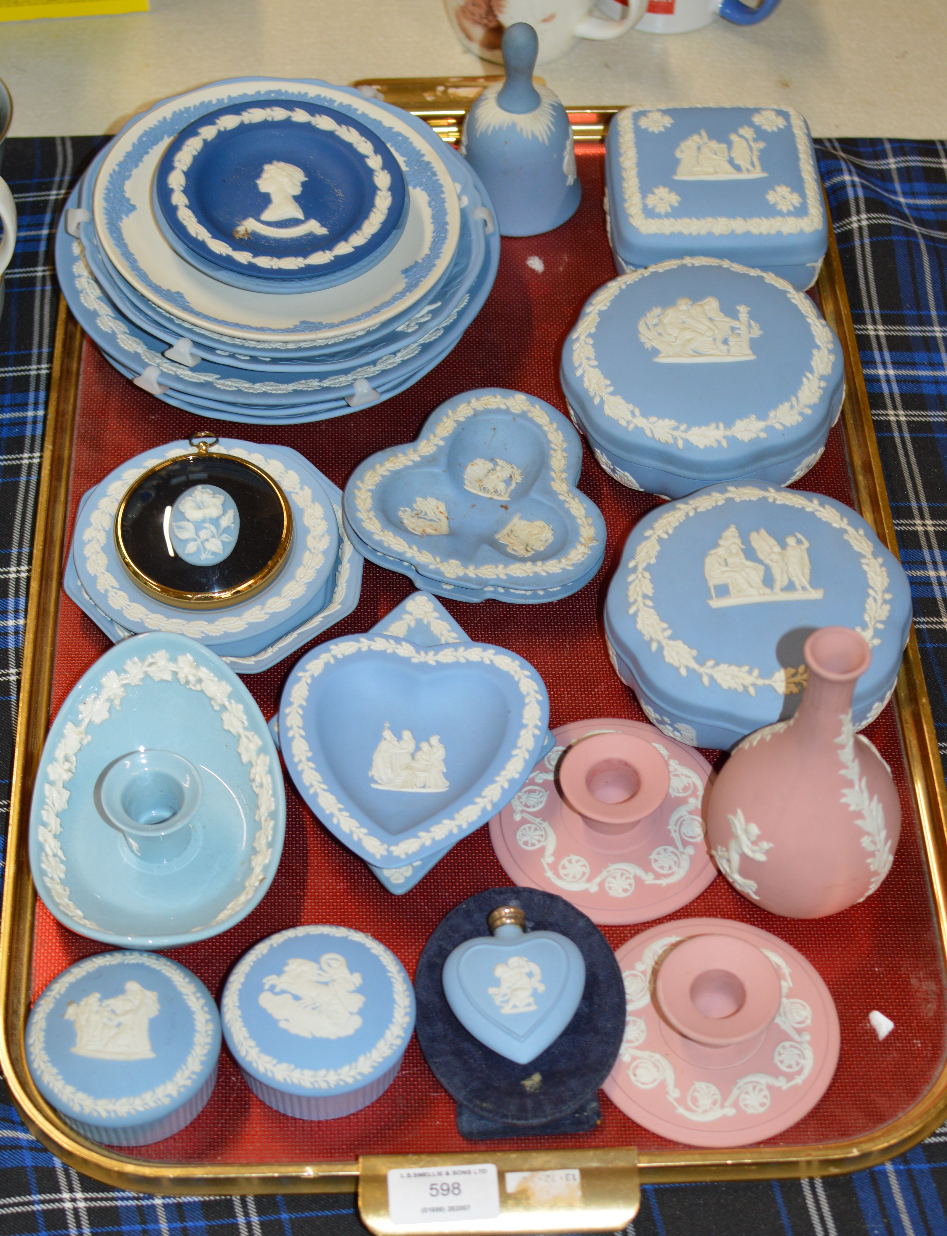 TRAY WITH QUANTITY OF WEDGEWOOD JASPER WARE, BOWLS, BELL & THE PINK WEDGEWOOD CANDLESTICKS & SMALL