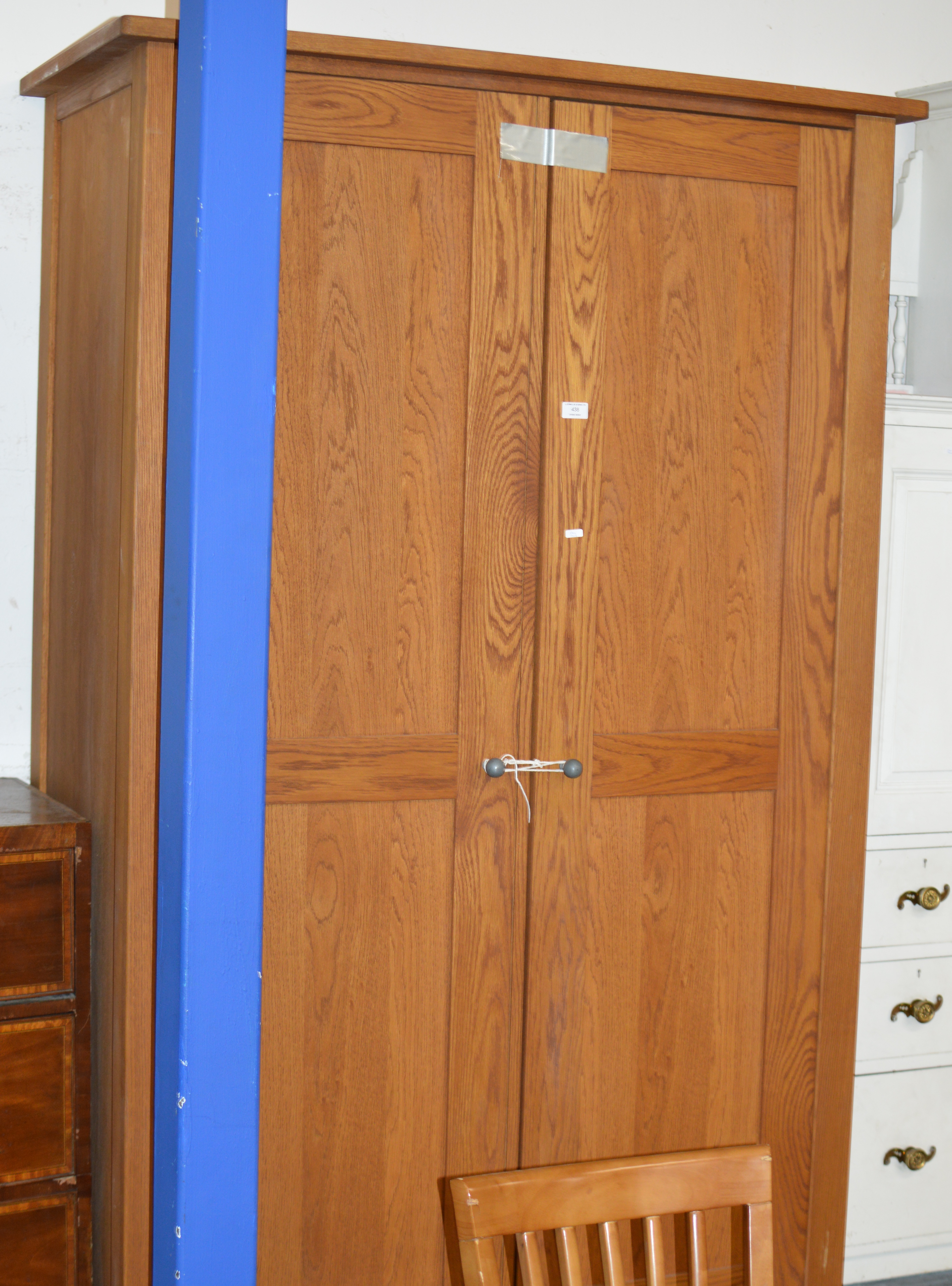 OAK DOUBLE DOOR WARDROBE