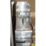 FRYMASTER SINGLE TANK COMMERCIAL ELECTRIC FRYER