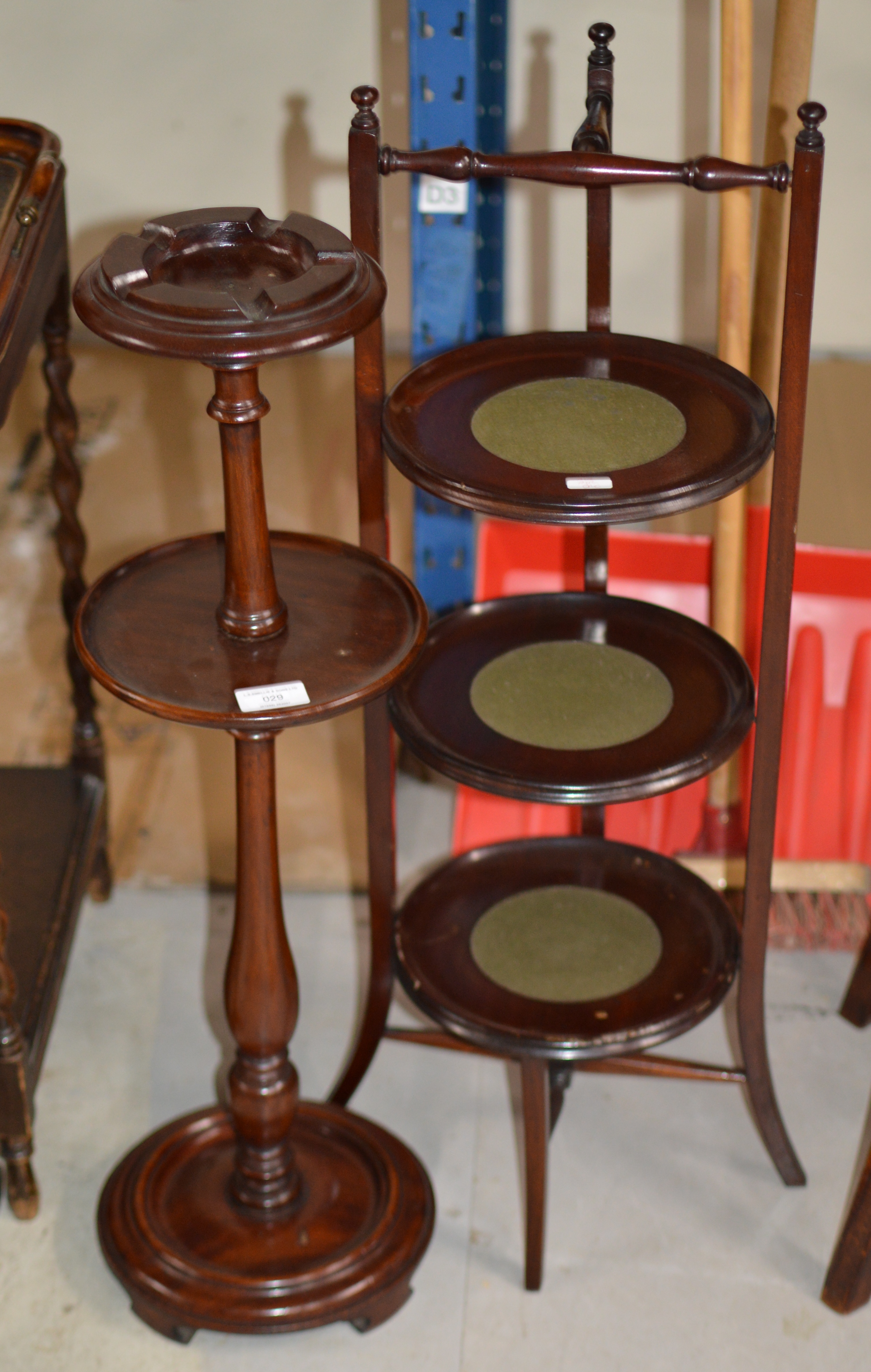 MAHOGANY 3 TIER SMOKERS STAND & MAHOGANY 3 TIER FOLDING CAKE STAND