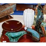 TRAY CONTAINING BLUE MOUNTAIN STYLE POTTERY, GOVANCROFT VASE, CARLTON COMPORT ETC