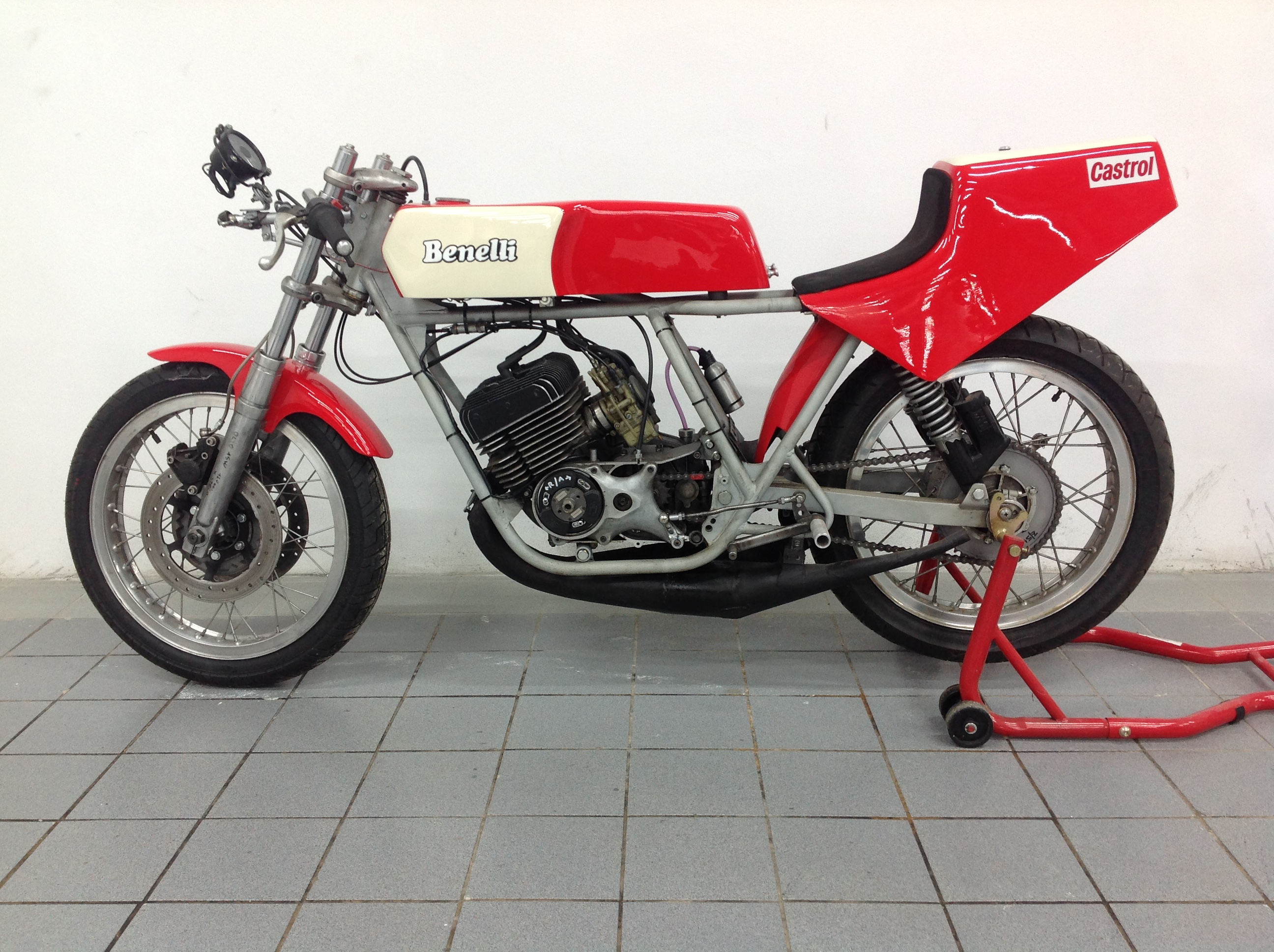 BENELLI 250 CORSA - Image 2 of 6