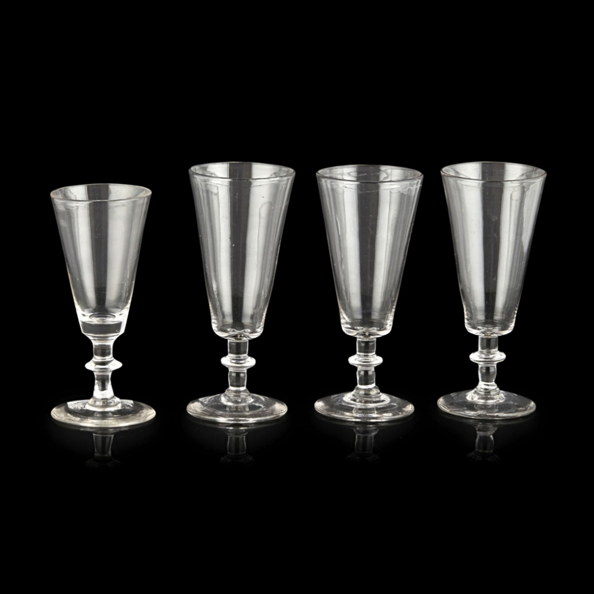 LARGE GROUP OF ALE GLASSES AND WINE FLUTES18TH AND 19TH CENTURY comprising fourteen ale glasses, - Image 5 of 5