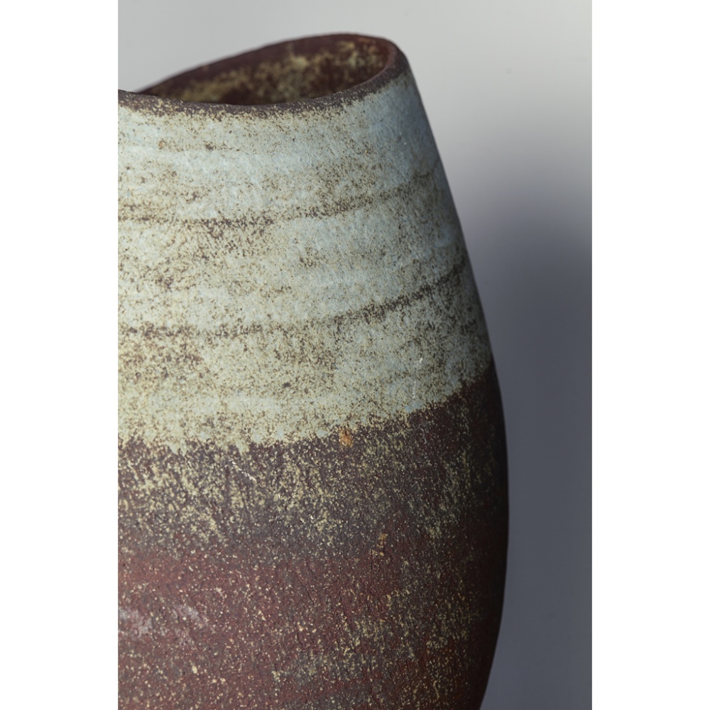 [§] JOHN WARD (BRITISH, B.1938)VESSEL impressed artist's seal, with green bands to the upper half - Image 3 of 5