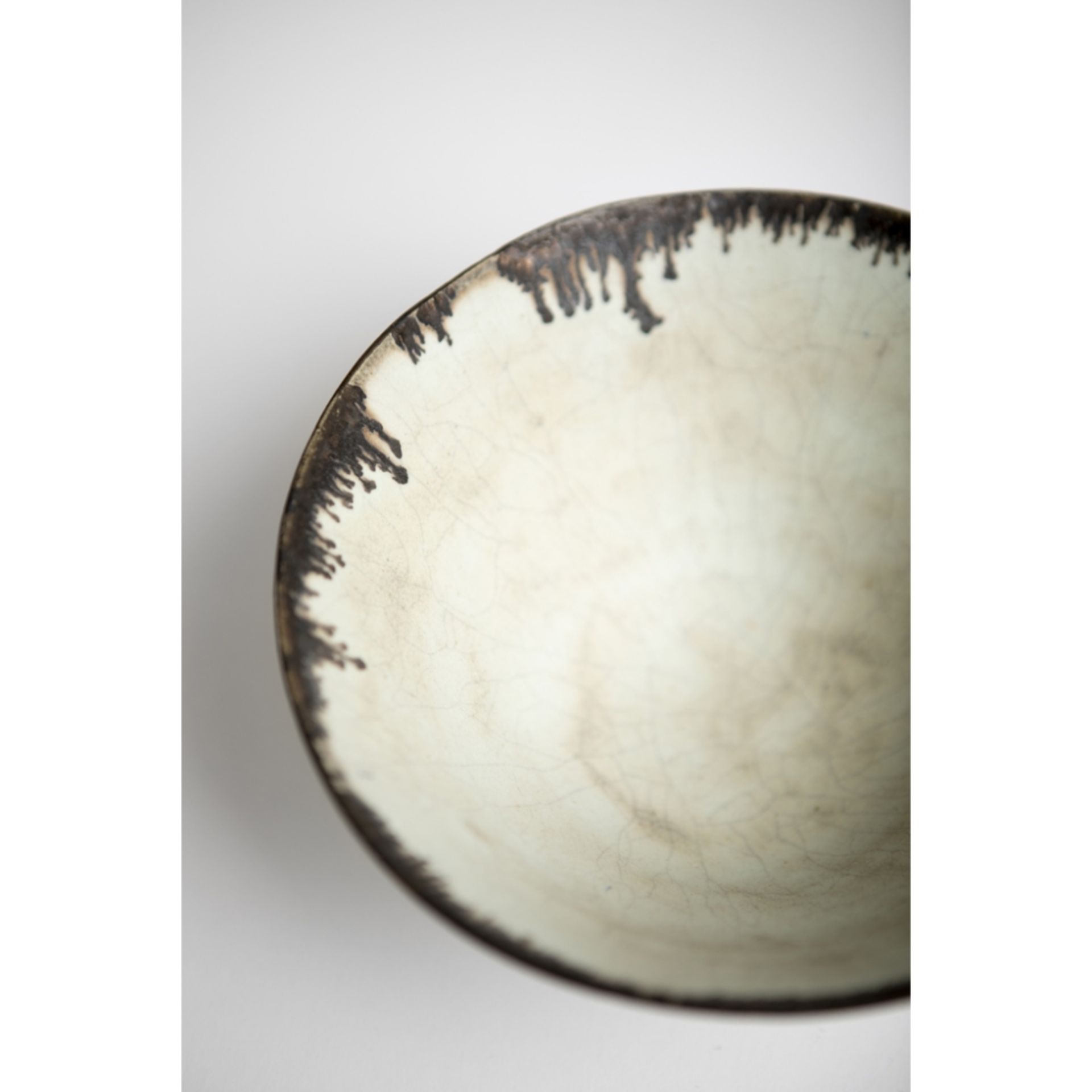 [§] LUCIE RIE D.B.E. (BRITISH, 1902-1995)CONICAL BOWL, CIRCA 1980 impressed artist's seal, - Image 3 of 5