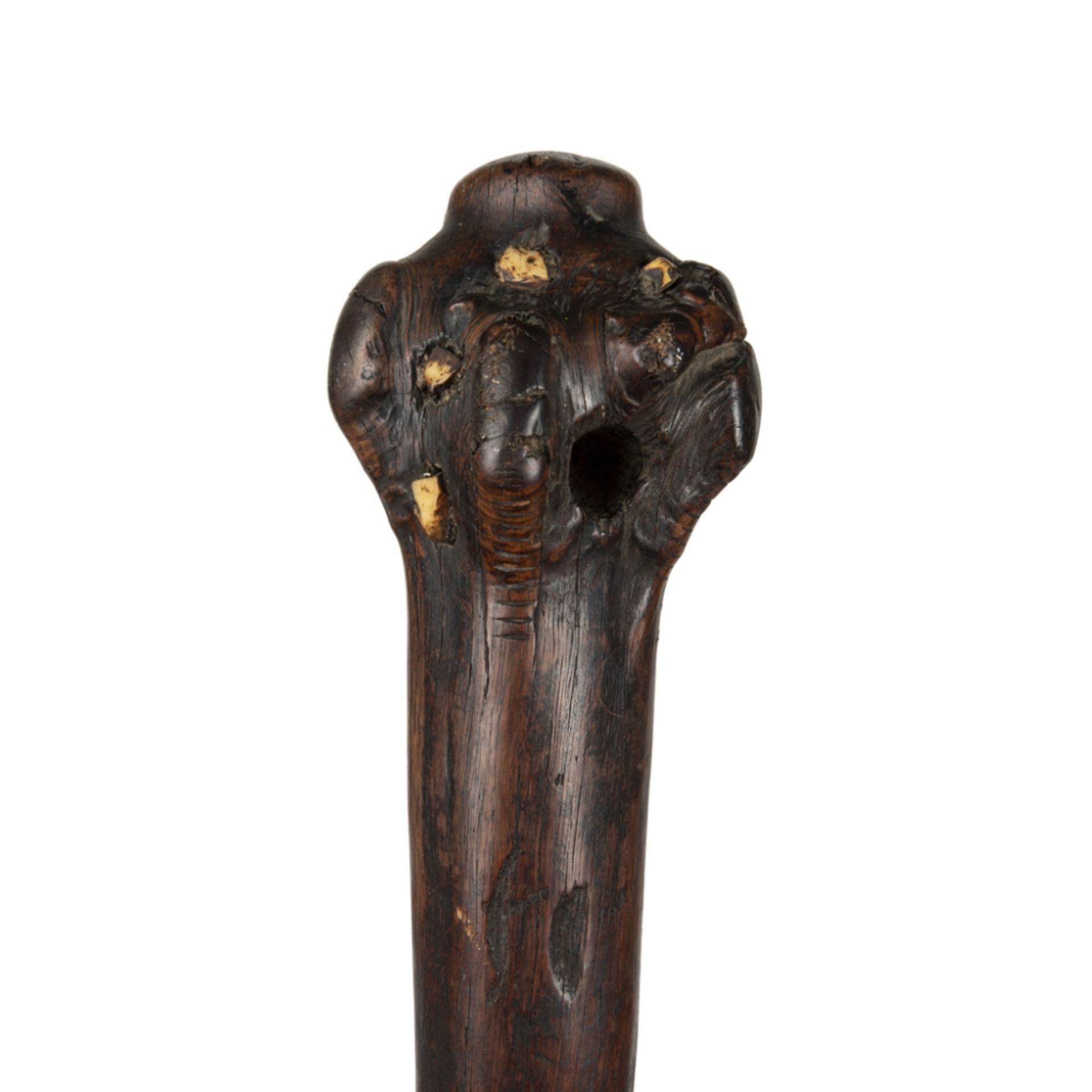 ROOTSTOCK CLUBFIJI, LATE 18TH CENTURY carved wood and marine ivory, the handle with tavatava grip, - Image 4 of 4