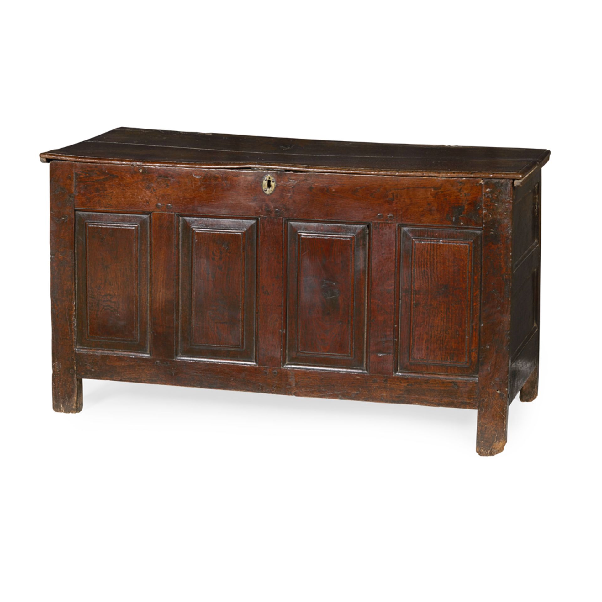 GEORGIAN OAK PANEL CHEST 18TH CENTURY the hinged top above a chamfered four-panel front, raised on