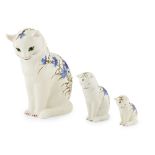 A GRADUATED SET OF THREE PLICTHA CATS 'CORNFLOWER' PATTERN, MID-20TH CENTURY the largest decorated
