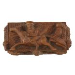 CARVED 'BLINDMAN' TABLE SNUFF BOX 19TH CENTURY depicting Tam O'Shanter fleeing from a witch on his