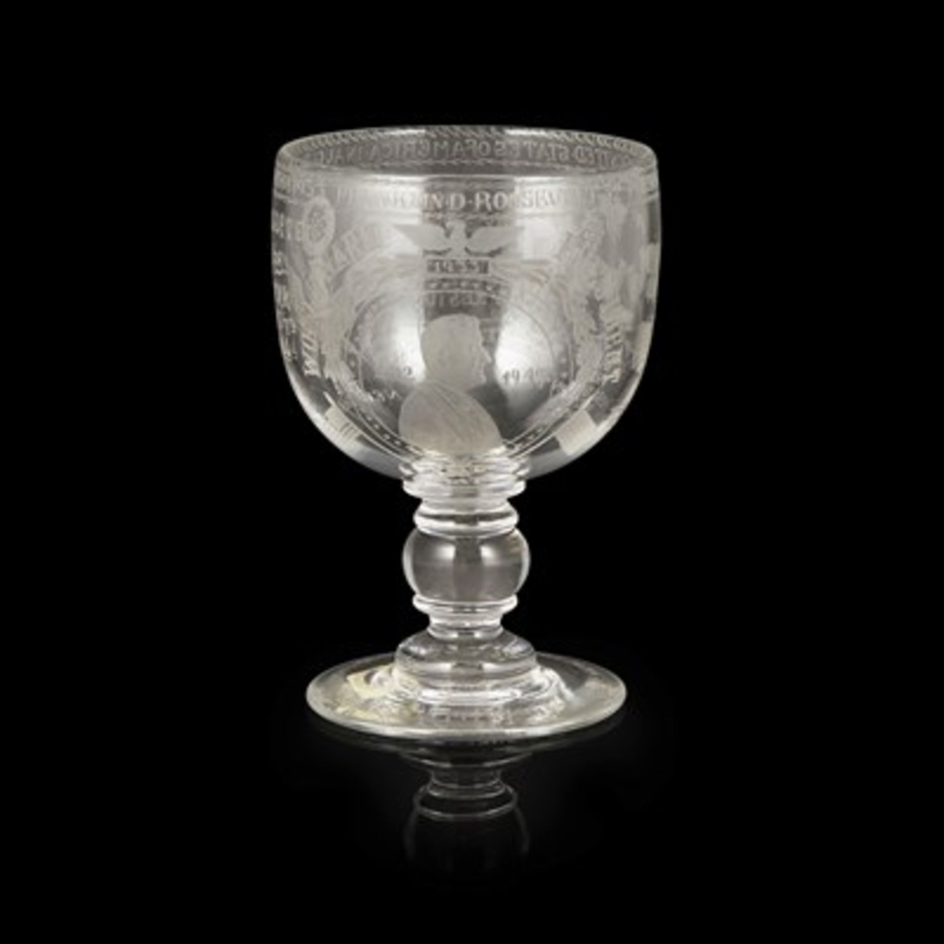 FRANKLIN D. ROOSEVELT COMMEMORATIVE GLASS GOBLET, BY VERNAY DATED 1945 the rounded bowl engraved