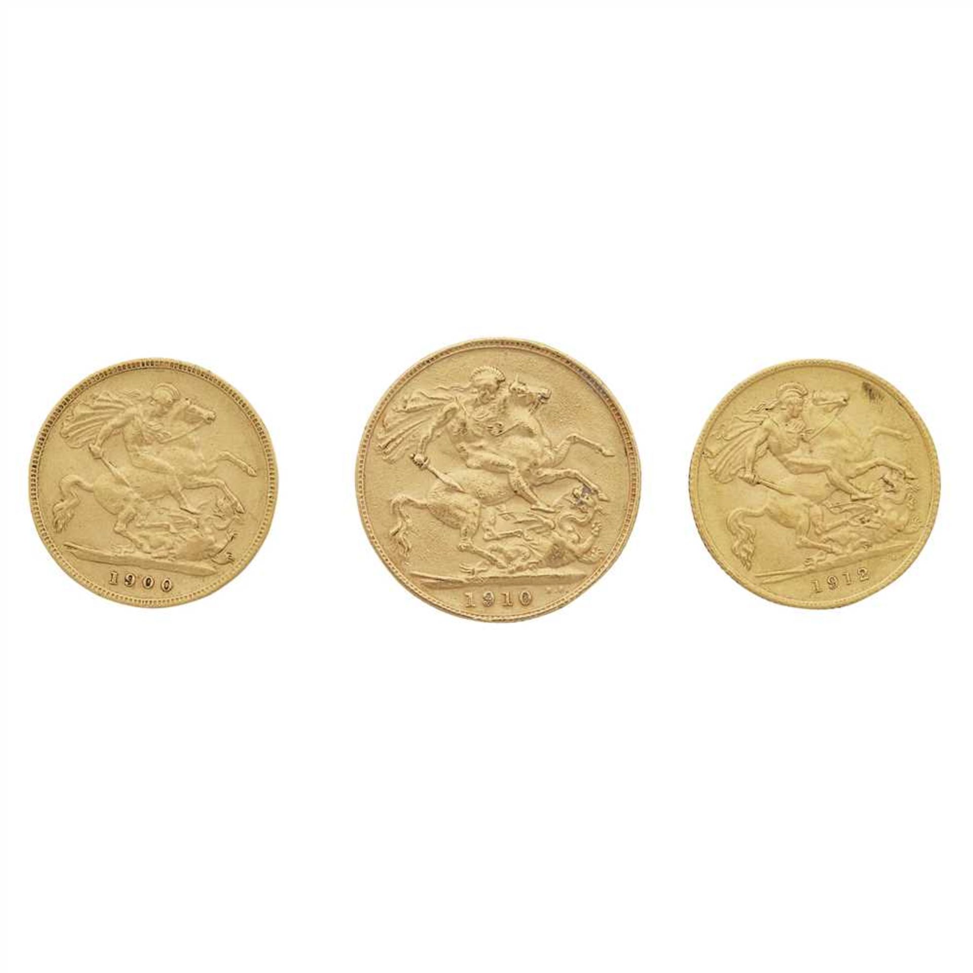 G.B. - A sovereign and two half sovereigns 1910; together with two half-sovereigns, 1900 and 1912 (