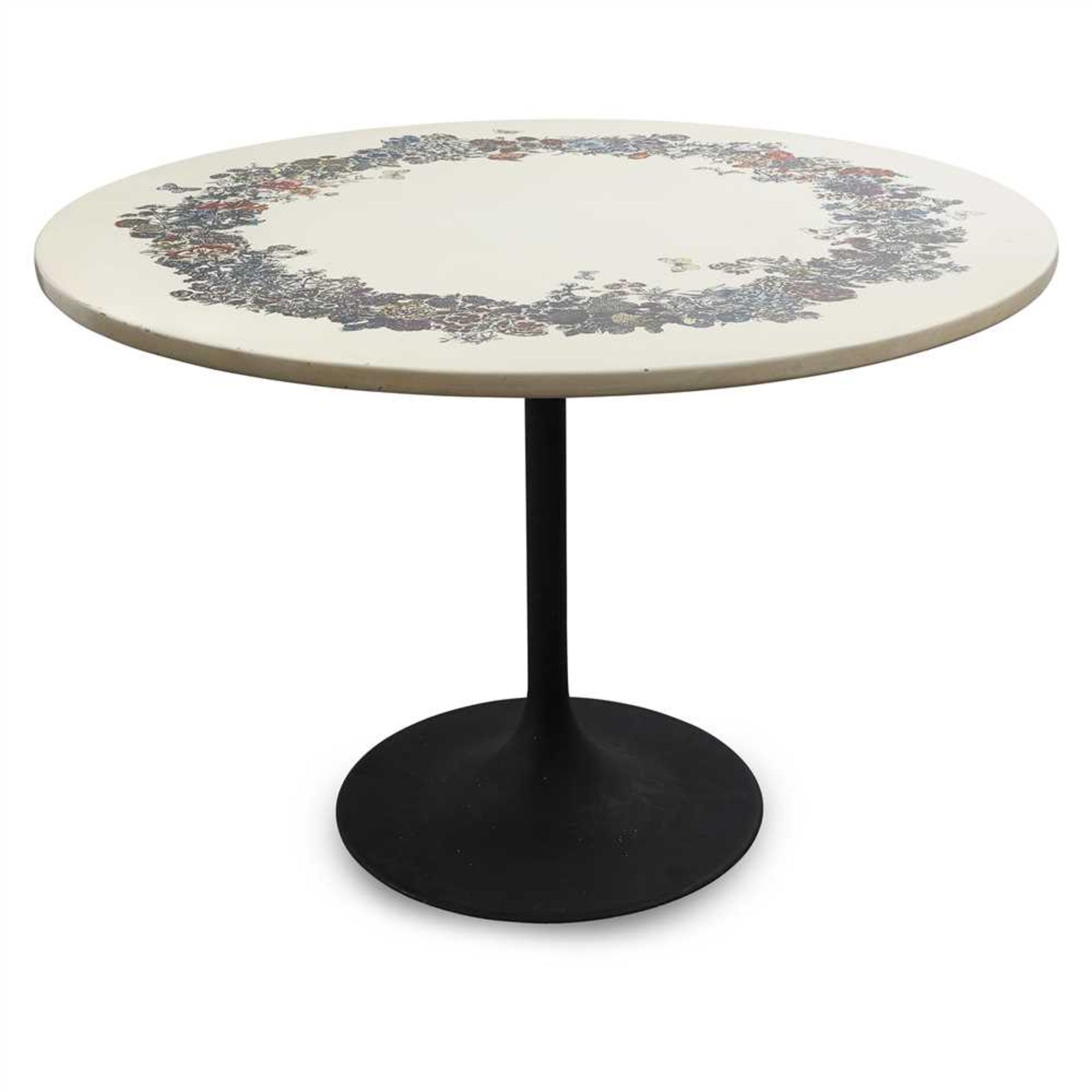 § Piero Fornasetti (Italian 1913-1988) 'Ring of Flowers' table top, 1950s