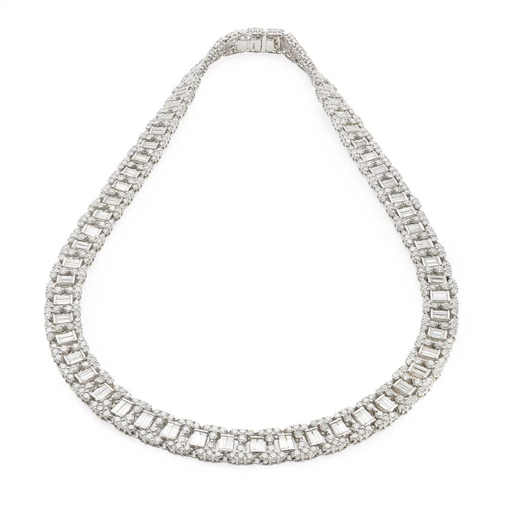 A diamond set necklace