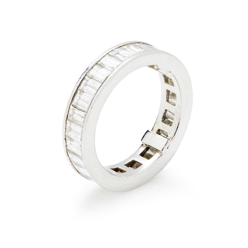 A diamond set eternity ring