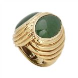 A French jade set ring