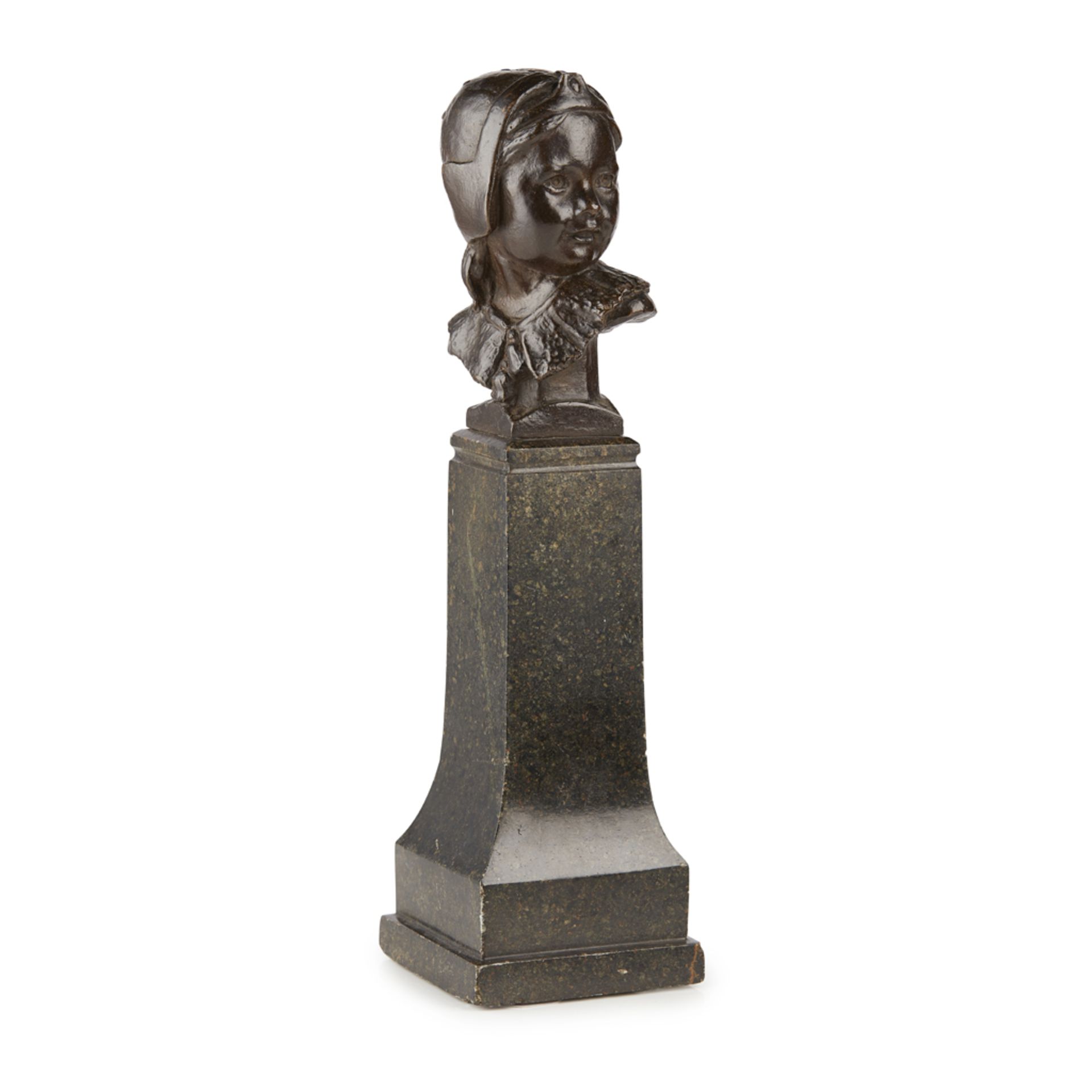 WILLIAM REYNOLDS STEPHENS (1862-1943) HEAD OF A YOUNG GIRL bronze, dark-brown patina, raised on a - Image 2 of 3