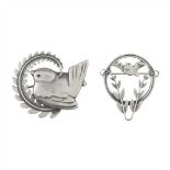 ARNO MALINOWSKI (1899-1976) FOR GEORG JENSEN STERLING SILVER BROOCH, POST 1945 depicting a bird on a