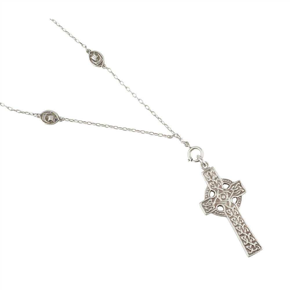 ALEXANDER RITCHIE (1856-1941), IONA CELTIC REVIVAL SILVER CROSS PENDANT,  HALLMARKED 1930 the