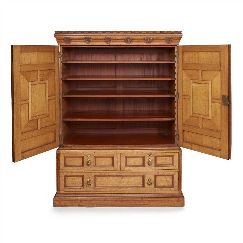 ENGLISH SCHOOL, ATTRIBUTED TO RICHARD NORMAN SHAW AESTHETIC MOVEMENT ASH COMPACTUM, CIRCA 1880 the - Image 2 of 2