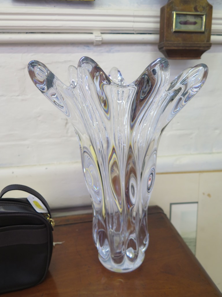 Two French Vannes Crystal glass vases, both in splash form, 40cm high and 69cm long (2) - Image 2 of 2
