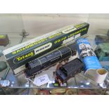 Wrenn OO/HO black W2227 LMS City of Stoke-On-Trent locomotive and tender in original box