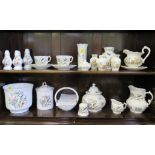Various Aynsley Wild Tudor Pembroke and Cottage Garden tablewares and vases, 23 pieces