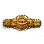 A 9 carat gold Edwardian bar brooch