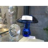 A Wedgwood glass mushroom paperweight together with a vintage glass owl paperweight by Steuben of