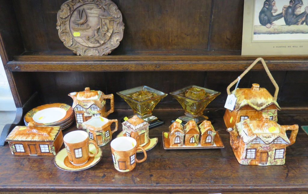 A Price of Kensington Cottageware breakfast service, including teapot, butter dish, condiment set, - Image 2 of 2