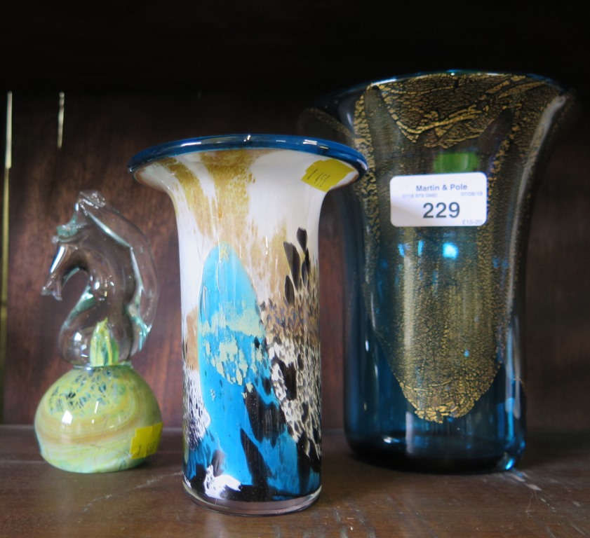 Two Mdina Malta glass vases, together with a seahorse paperweight